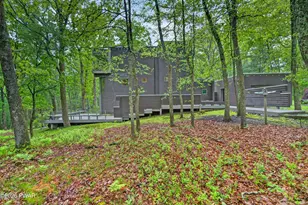 220 Kinsale Ln, Dingmans Ferry, PA 18328 - Photo 47