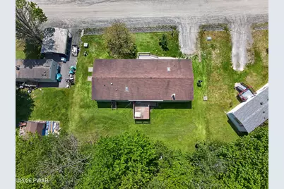 131 Hollister Drive, Moscow, PA 18444 - Photo 5