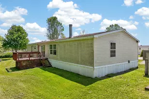 131 Hollister Dr, Moscow, PA 18444 - Photo 9