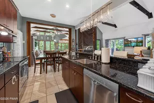 105 Cliff Dr, Hawley, PA 18428 - Photo 9