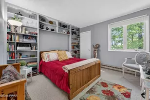 105 Cliff Dr, Hawley, PA 18428 - Photo 25