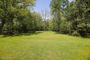 327 Garfield Ave, Hawley, PA 18428 - Photo 13