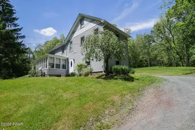 327 Garfield Avenue, Hawley, PA 18428 - Photo 3