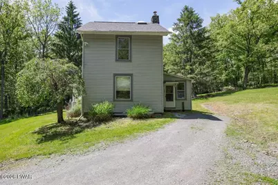 327 Garfield Avenue, Hawley, PA 18428 - Photo 15