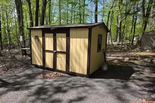 105 Pheasant Ln, Shohola, PA 18458 - Photo 5