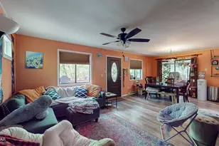129 Hickory Dr, Lords Valley, PA 18428 - Photo 9