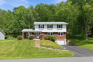 17 Elizabeth Ave, Honesdale, PA 18431 - Photo 3