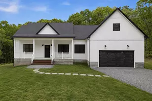 184 Soose Way, Tafton, PA 18464 - Photo 1