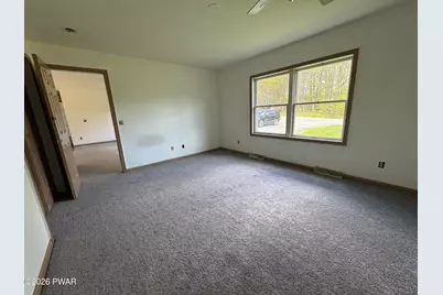 3205 Creamton Drive, Lake Como, PA 18437 - Photo 9
