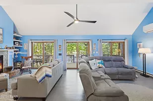 132 Spruce Lake Dr, Milford, PA 18337 - Photo 5