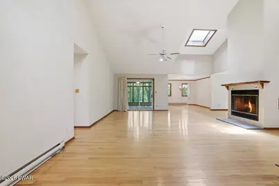 806 Lariat Court, Hawley, PA 18428 - Photo 7
