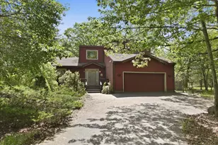 806 Lariat Ct, Hawley, PA 18428 - Photo 29