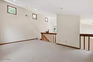 806 Lariat Ct, Hawley, PA 18428 - Photo 41
