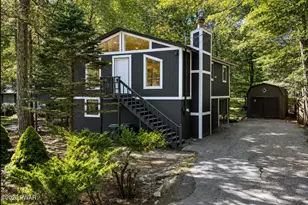 3222 Hamlet Dr, Tobyhanna, PA 18466 - Photo 1