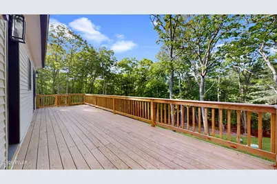102 Pawnee Road, Shohola, PA 18458 - Photo 5