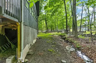 158 Mountain Lake Dr, Dingmans Ferry, PA 18328 - Photo 37