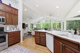206 Canoe Brook Dr, Hawley, PA 18428 - Photo 25