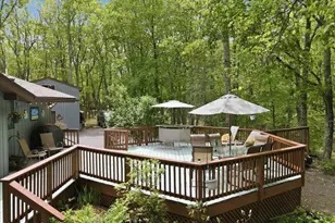 206 Canoe Brook Dr, Hawley, PA 18428 - Photo 73