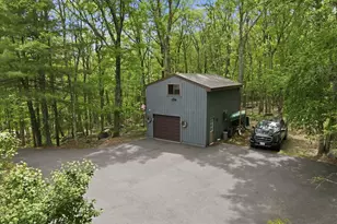 206 Canoe Brook Dr, Hawley, PA 18428 - Photo 93