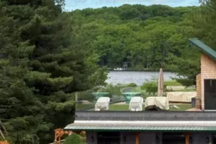 805 Fairway Ct, Hawley, PA 18428 - Photo 3