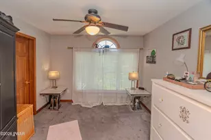 160 Mountain Springs Rd, Milford, PA 18337 - Photo 37