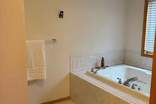 142 Eisenhower Dr, Lords Valley, PA 18428 - Photo 15