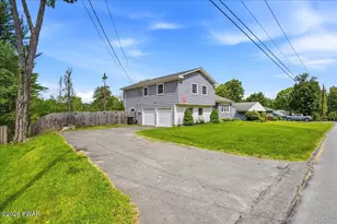 18 Elizabeth Ave, Honesdale, PA 18431 - Photo 3
