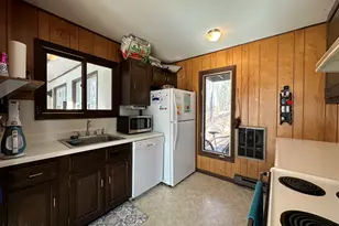 402 Canoe Brook Dr, Lords Valley, PA 18428 - Photo 9