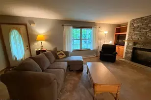137 Red Rock Cir, Hawley, PA 18428 - Photo 11