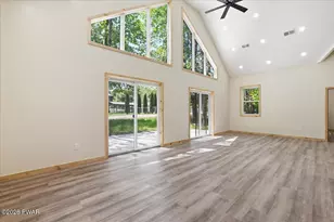 6 Raccoon Cir, Lake Ariel, PA 18436 - Photo 17