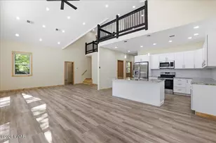6 Raccoon Cir, Lake Ariel, PA 18436 - Photo 15