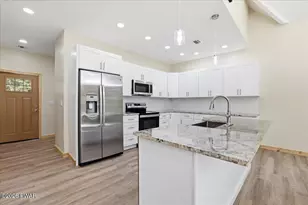 6 Raccoon Cir, Lake Ariel, PA 18436 - Photo 23