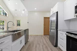 6 Raccoon Cir, Lake Ariel, PA 18436 - Photo 29