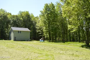 478 Gravity Rd, Lake Ariel, PA 18436 - Photo 21