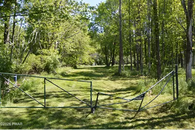 478 Gravity Road, Lake Ariel, PA 18436 - Photo 3