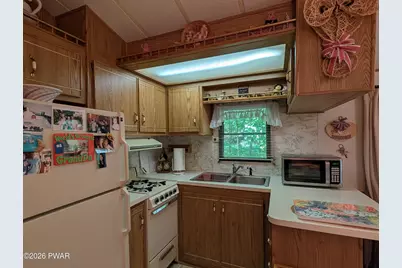 221 Shohola Parkway S, Shohola, PA 18458 - Photo 9