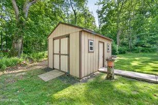 118 Pond Dr, Matamoras, PA 18336 - Photo 15