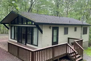 191 Ridge Dr, Milford, PA 18337 - Photo 1