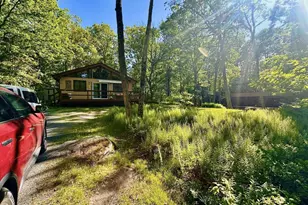 107 Fetlock Dr, Hawley, PA 18428 - Photo 1