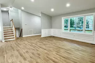 148 Winterberry Dr, Milford, PA 18337 - Photo 7