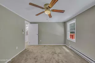 152 W Shore Dr, Hawley, PA 18428 - Photo 17
