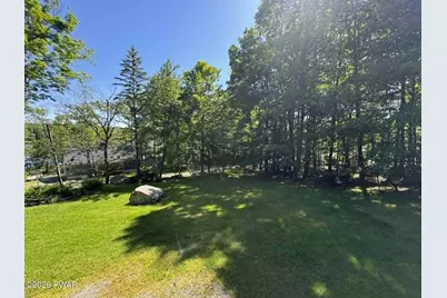 152 W Shore Drive, Hawley, PA 18428 - Photo 23