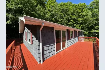 152 W Shore Drive, Hawley, PA 18428 - Photo 3