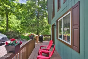 64 Split Rail Ln, Lake Ariel, PA 18436 - Photo 3