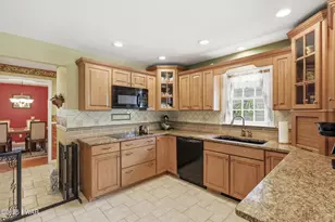 37 Grell Rd, Hawley, PA 18428 - Photo 21