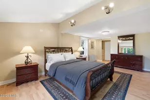 1015 Rt 390, Greentown, PA 18426 - Photo 23