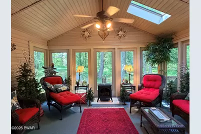 802 Paddock, Lords Valley, PA 18428 - Photo 17