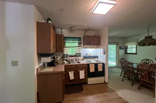 111 Rays Pl, Dingmans Ferry, PA 18328 - Photo 7