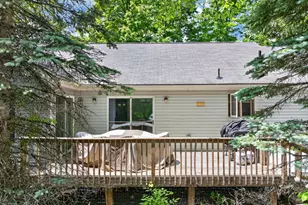 151 Willow Dr, Hawley, PA 18428 - Photo 9