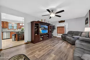 151 Willow Dr, Hawley, PA 18428 - Photo 13